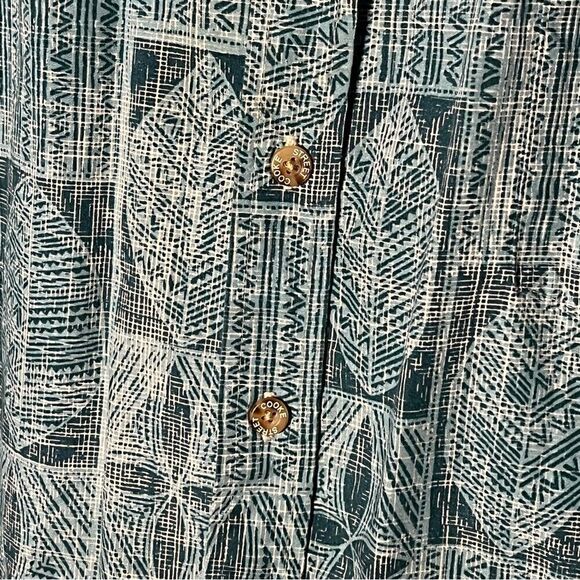 Cooke Street Honolulu Hawaiian Casual Button Down Green Tribal Leaf Shirt XL - Picture 2 of 6